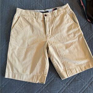Tommy Hilfiger Men’s Tan/Beige Shorts Size 32 10” inseam